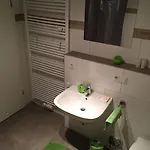 Nahe Villenviertel Apartman *