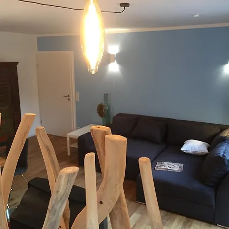 Nahe Villenviertel *