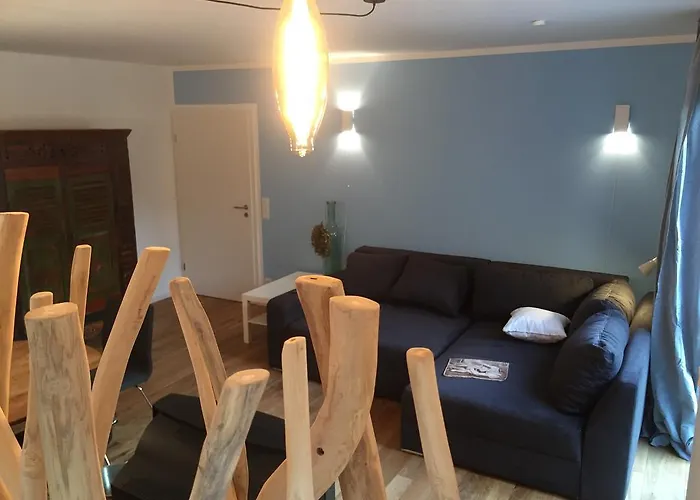 Nahe Villenviertel *