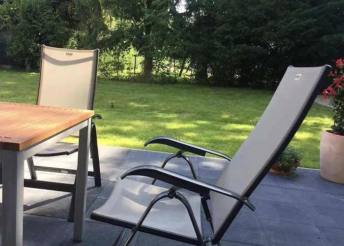 Nahe Villenviertel Appartamento Bonn